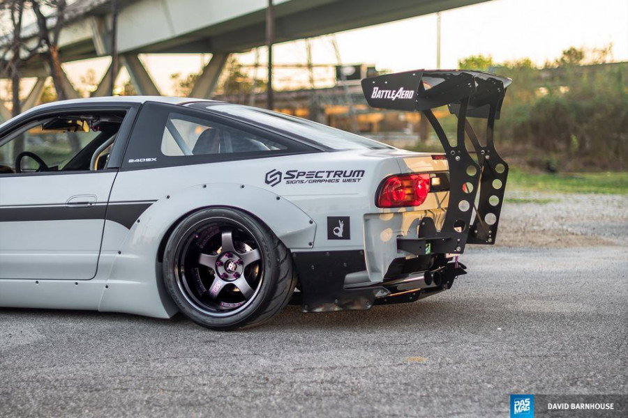 Nissan 180SX/200SX/240SX Räder SSR Professor SP1 R18 9.75J ET5 265/35 11J ET-15 315/30