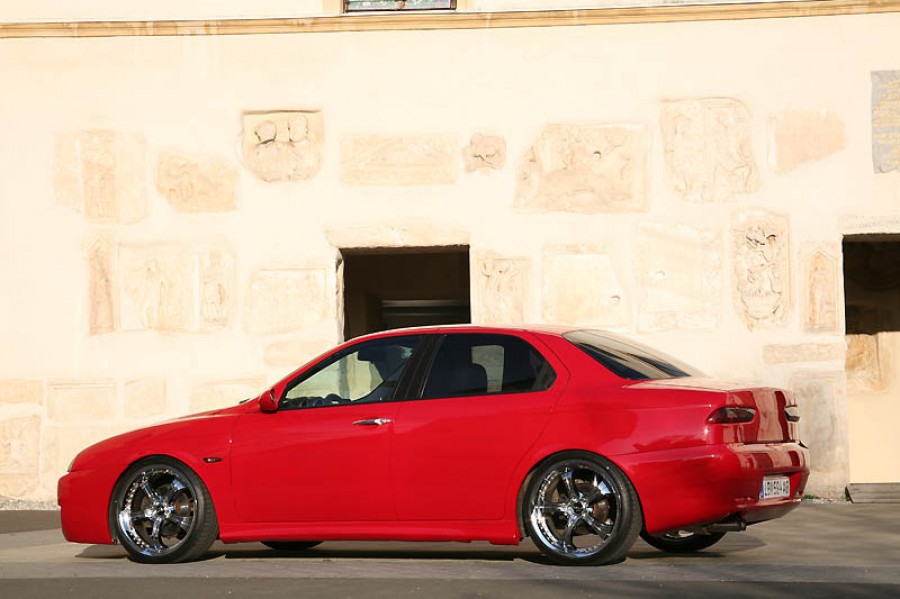 Alfa Romeo 156 Räder Barracuda Superfast R19 8.5J ET32 225/35 sedan 