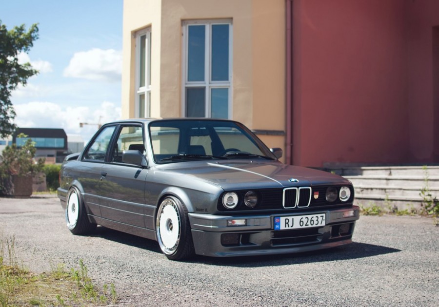 BMW 3 series E30 Räder BBS Turbofan R17 8J ET5 195/40 9.5J ET7 215/40