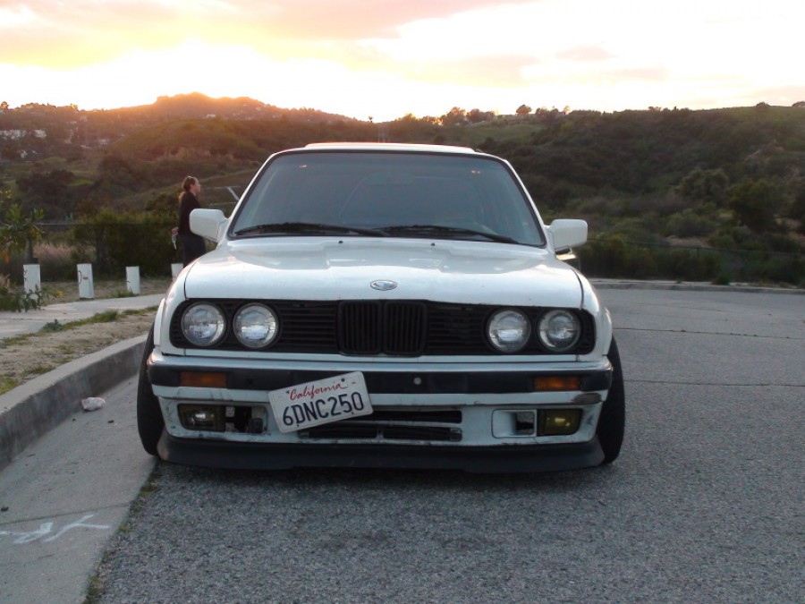 BMW 3 series E30 Räder Brock B1 R16 9J ET15 215/40