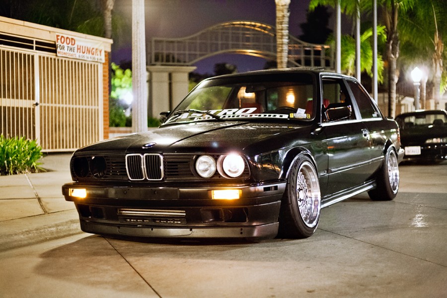 BMW 3 series E30 Räder ESM 002R R16 9J 215/45 ET10