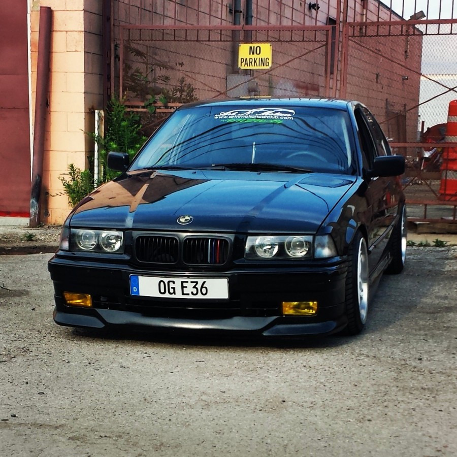 BMW 3 series E36 Räder Beyern inspirational R17 8.5J ET13 205/30