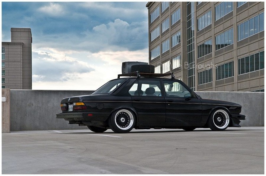 BMW 5 series E28 Räder HRE 504 R17 9.5J ET-9 215/40 10.5J ET5 225/45