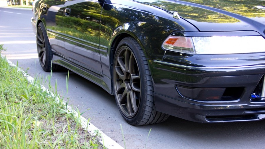 Toyota Mark II 100 Räder Work Emotion CR Kiwami R18 8.5J ET30 9.5J ET38