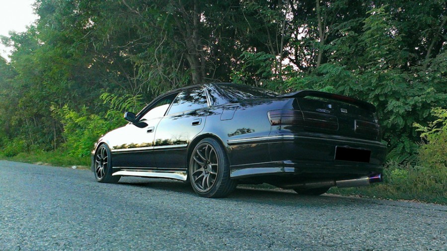 Toyota Mark II 100 Räder Work Emotion CR Kiwami R18 8.5J ET30 9.5J ET38