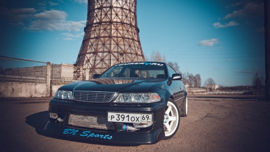 Toyota Mark II 100 Räder M2 Hanbai DT-05 R18