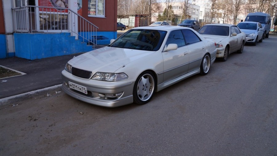 Toyota Mark II 100 Räder AME Shallen AX R18