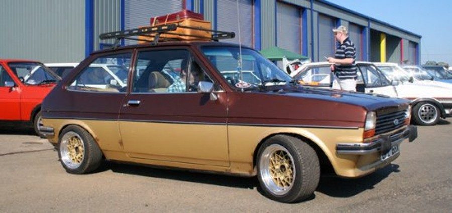 Ford Fiesta Räder Alley Cat  R13 7J ET6 175/50
