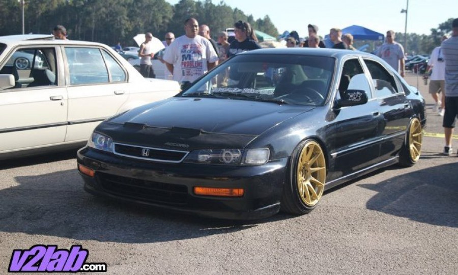 Honda Accord 5. Generation Räder XXR 527 R17 9.75J ET25 215/40