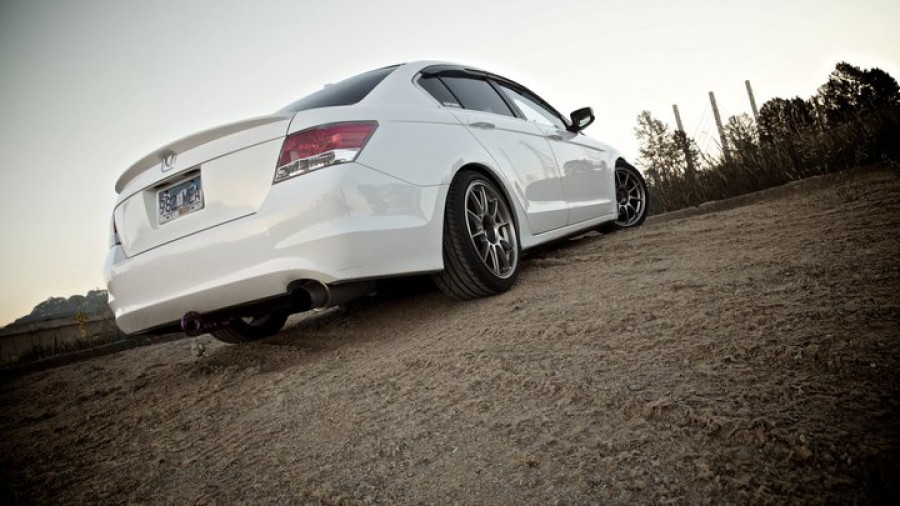 Honda Accord 8. Generation Räder Weds Sport TC105N R18 8J ET42 225/40 9.5J ET35 245/35