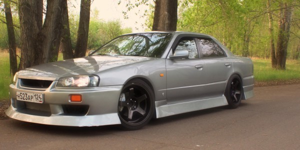 Nissan Skyline