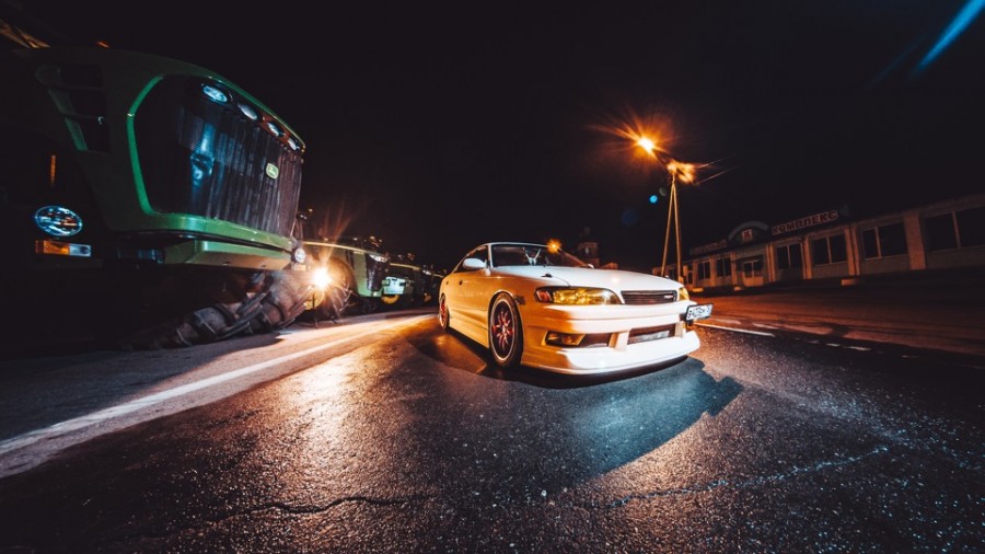 Toyota Mark II 90 Räder Work VS-SS R18 8.5J ET45 9.5J ET38