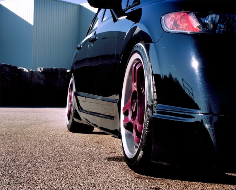 Honda Civic FA/FG/FK/FN/FD Räder Advan Yokohama SA3R R17 9J ET42 235/40