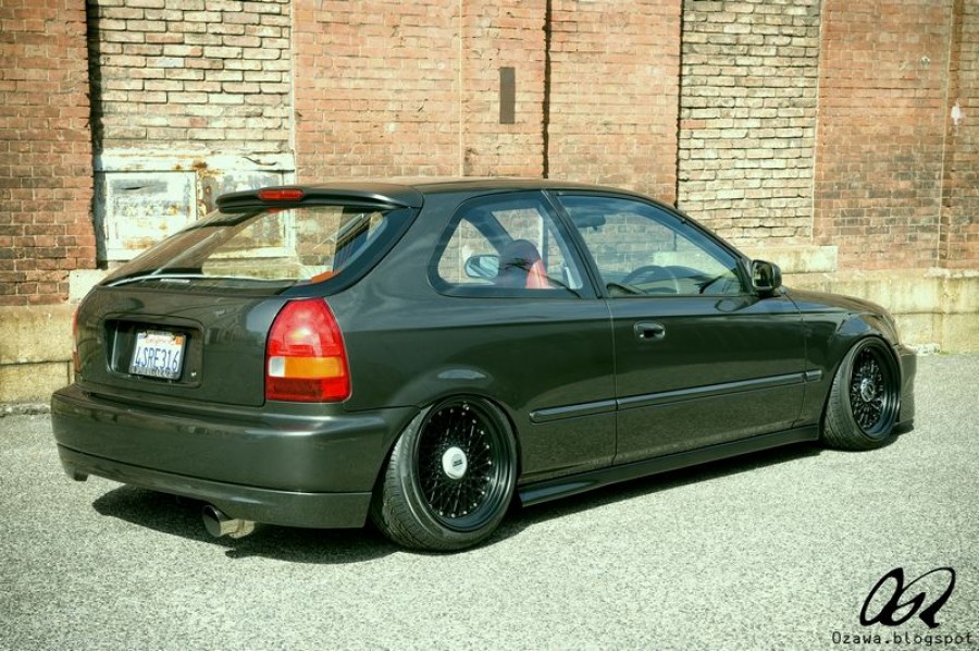 Honda Civic EJ/EK/EM Räder Hayashi Racing Equipment HR504 R16 8.5J ET8 195/40 9.5J ET32 215/40