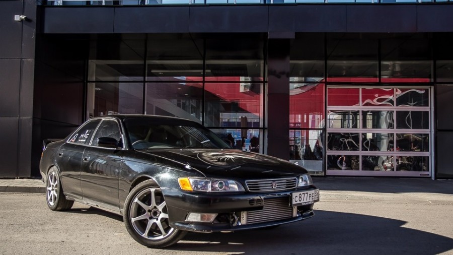 Toyota Mark II 90 Räder AVS Model 7 R17