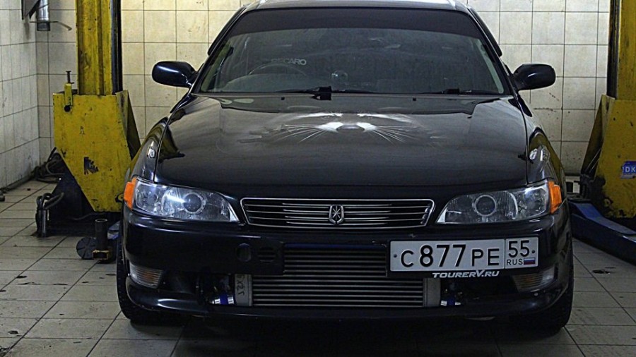 Toyota Mark II 90 Räder AVS Model 7 R17