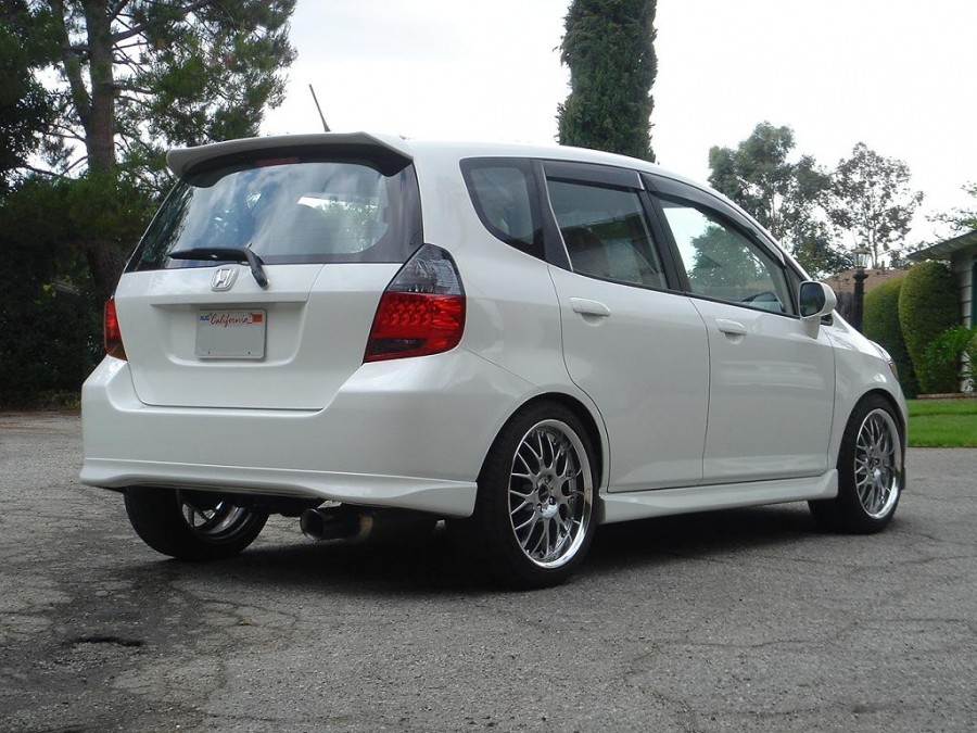 Honda Fit 2. Generation Räder Work Termist TM-1 R17 8J ET40 205/40