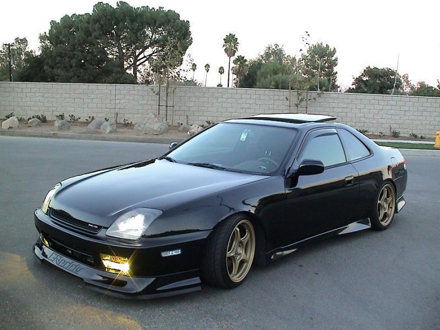Honda Prelude BB5, BB6, BB7, BB8, BB9 Räder 5Zigen FN01R-C R17 8J ET38 215/40