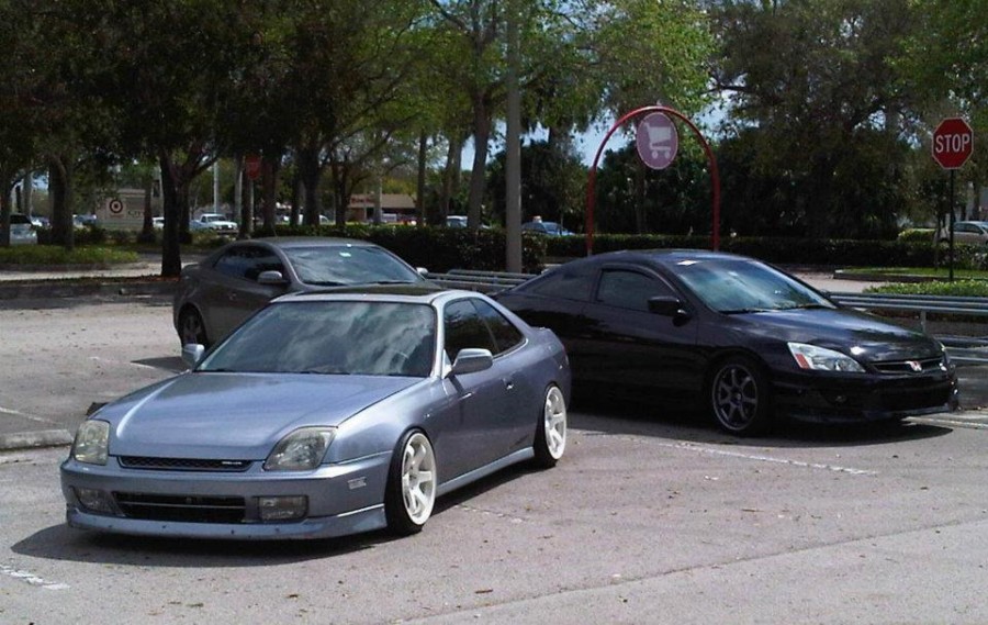 Honda Prelude BB5, BB6, BB7, BB8, BB9 Räder Rota Grid R17 9J ET25 205/40