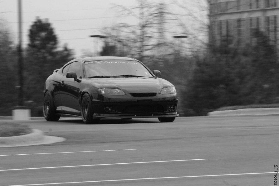 Hyundai Tiburon Räder Rota G-force R18 9J ET30 225/40 ET10