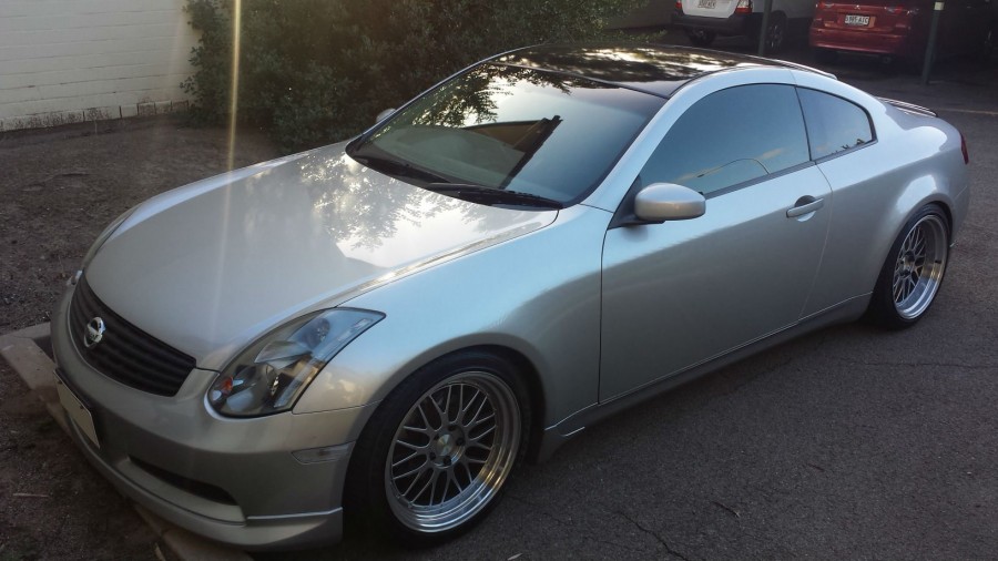 Infiniti G35 Coupe V35 Räder Varrstoen ES 1.1.2 R19 9.5J ET12 245/40 11J ET25 275/35