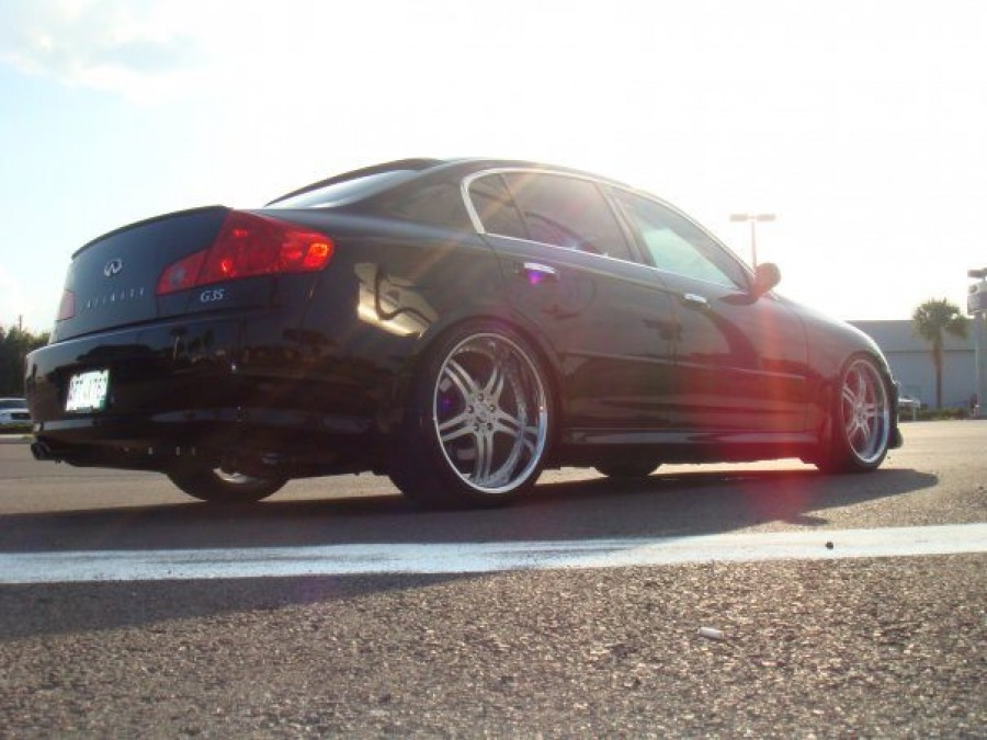 Infiniti G35 Sedan Räder Sevas S55 R20 8.5J ET35 255/35 10J ET42 275/30