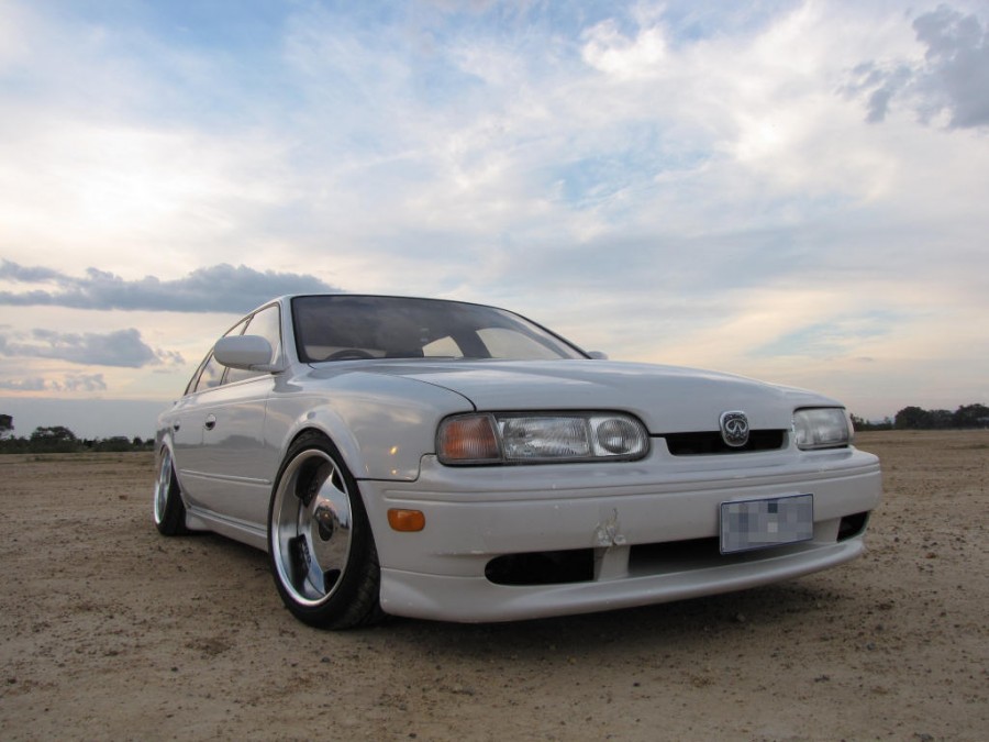 Infiniti Q45 G50 Räder Work Euroline DH R17 9J 225/45 R18 ET6 225/40
