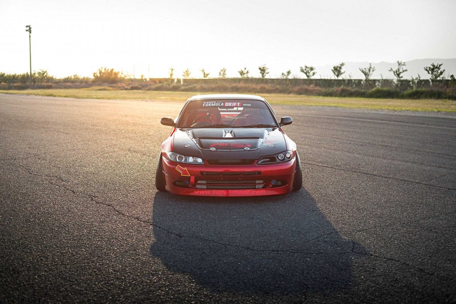 Nissan Silvia S15 Räder Work Equip 40 R15 9.5J ET-22 ET-18 225/45