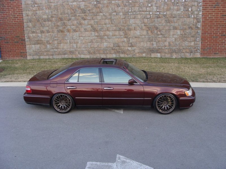 Infiniti Q45 Räder Tenzo Type M R19 10J ET20 235/35