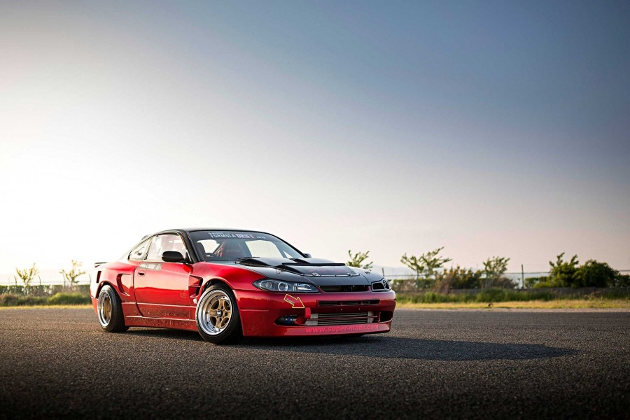 Nissan Silvia S15 Räder Work Equip 40 R15 9.5J ET-22 ET-18 225/45