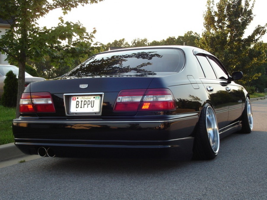Infiniti Q45 Räder Work Euroline DH R19 9J ET-12 225/35 10J ET-29 235/35