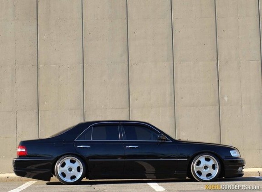 Infiniti Q45 Räder Work Euroline DH R19 8.5J ET7 215/35 9.5J ET-8 235/35