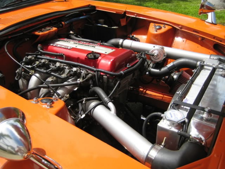 Datsun 240Z Räder Rota RB R16 8J ET4 225/50
