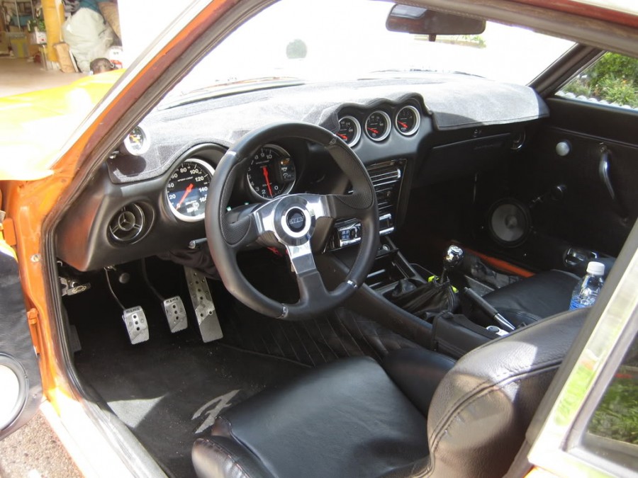 Datsun 240Z Räder Rota RB R16 8J ET4 225/50