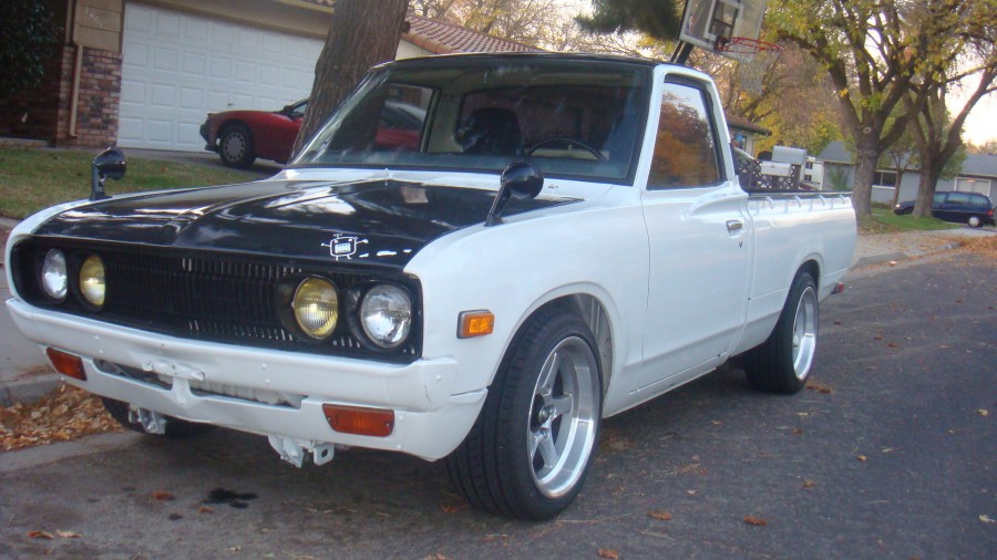 Datsun 620 Räder BRG  R16 8J ET-5 195/45