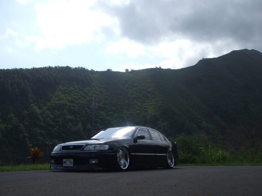 Lexus GS Räder AME Shallen LX R19 9J ET18 215/35 10J ET10 225/35