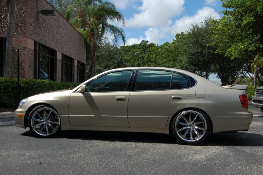 Lexus GS Räder Weds Sport Kranze Vishunu SBC R20 8.5J ET31 225/35 10J ET25