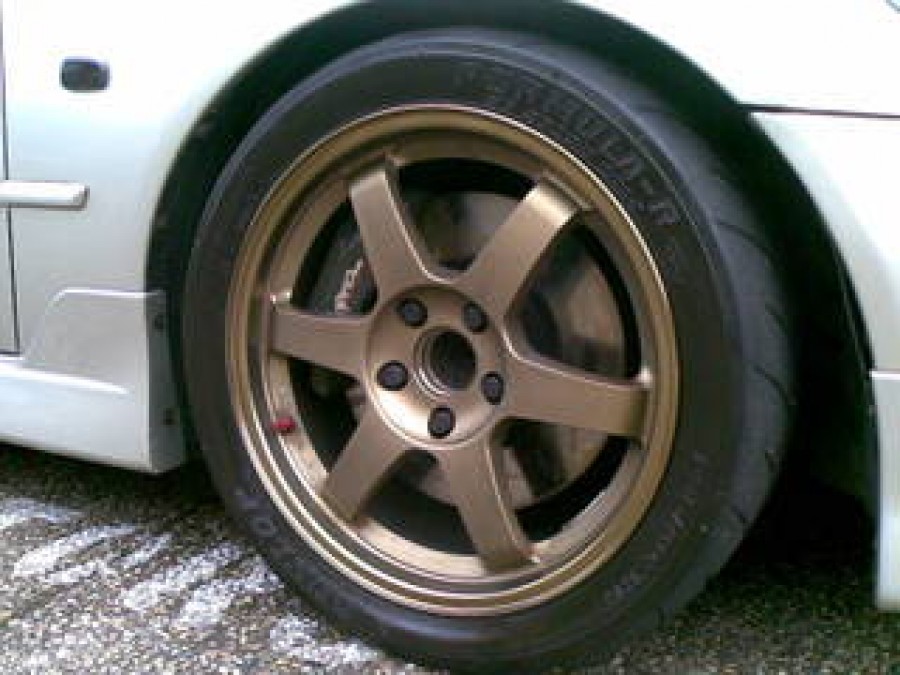 Lexus IS XE10 Räder Rays Volk Racing TE37 R17 7.5J ET30 235/40 8.5J ET40 245/40