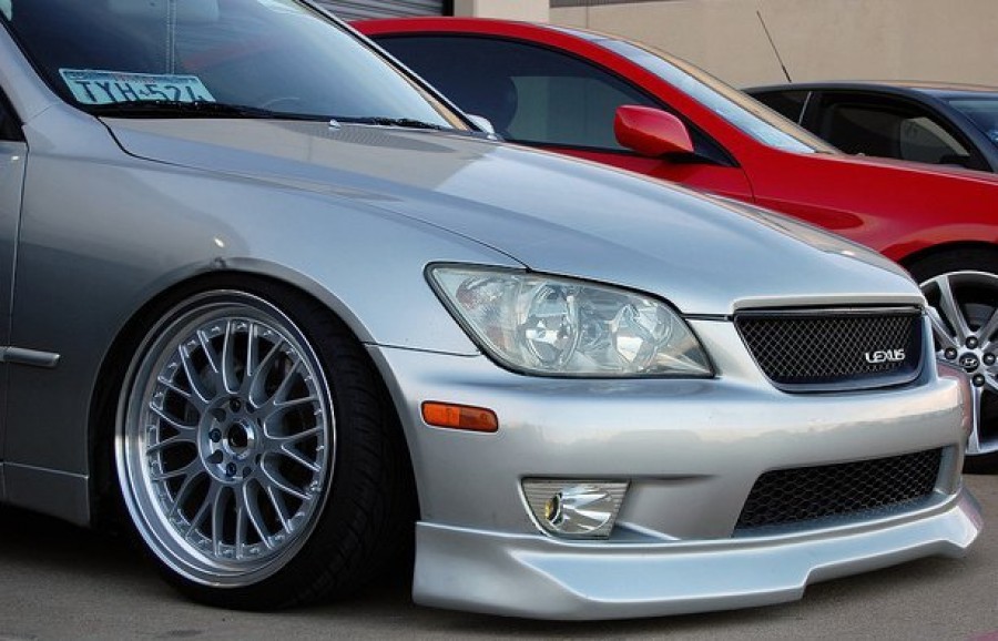 Lexus IS XE10 Räder XXR 521 R18 8.5J ET30 215/35 10J ET25 225/40