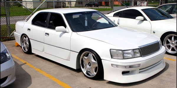 Lexus LS