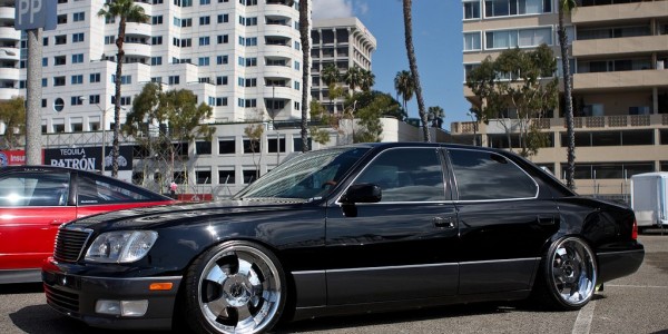 Lexus LS