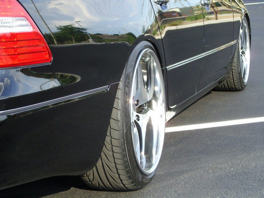 Lexus LS LS 430, XF30 Räder Trafficstar RTV R20 9J ET30 245/35 10J ET23 255/35