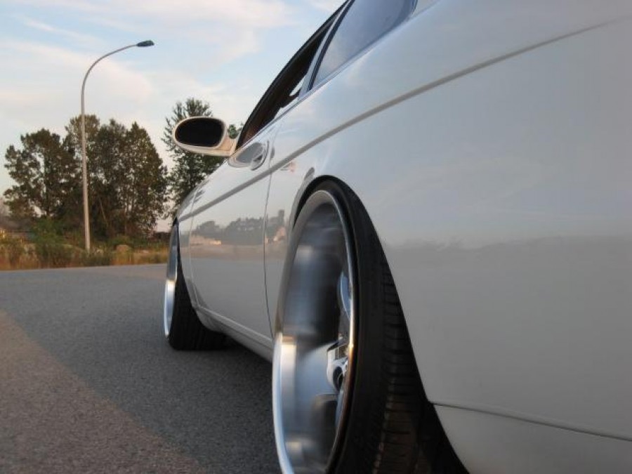 Lexus SC Räder Fabulous Expand Racing R19 9.5J ET12 225/35 11J 245/35