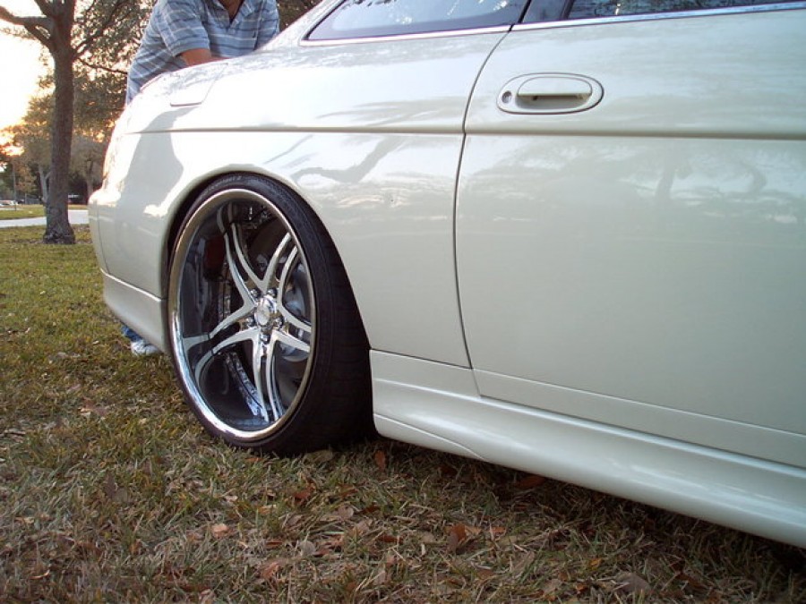 Lexus SC Z30 Räder Savini SV23 R20 9J ET38 255/30 12J ET42 305/25