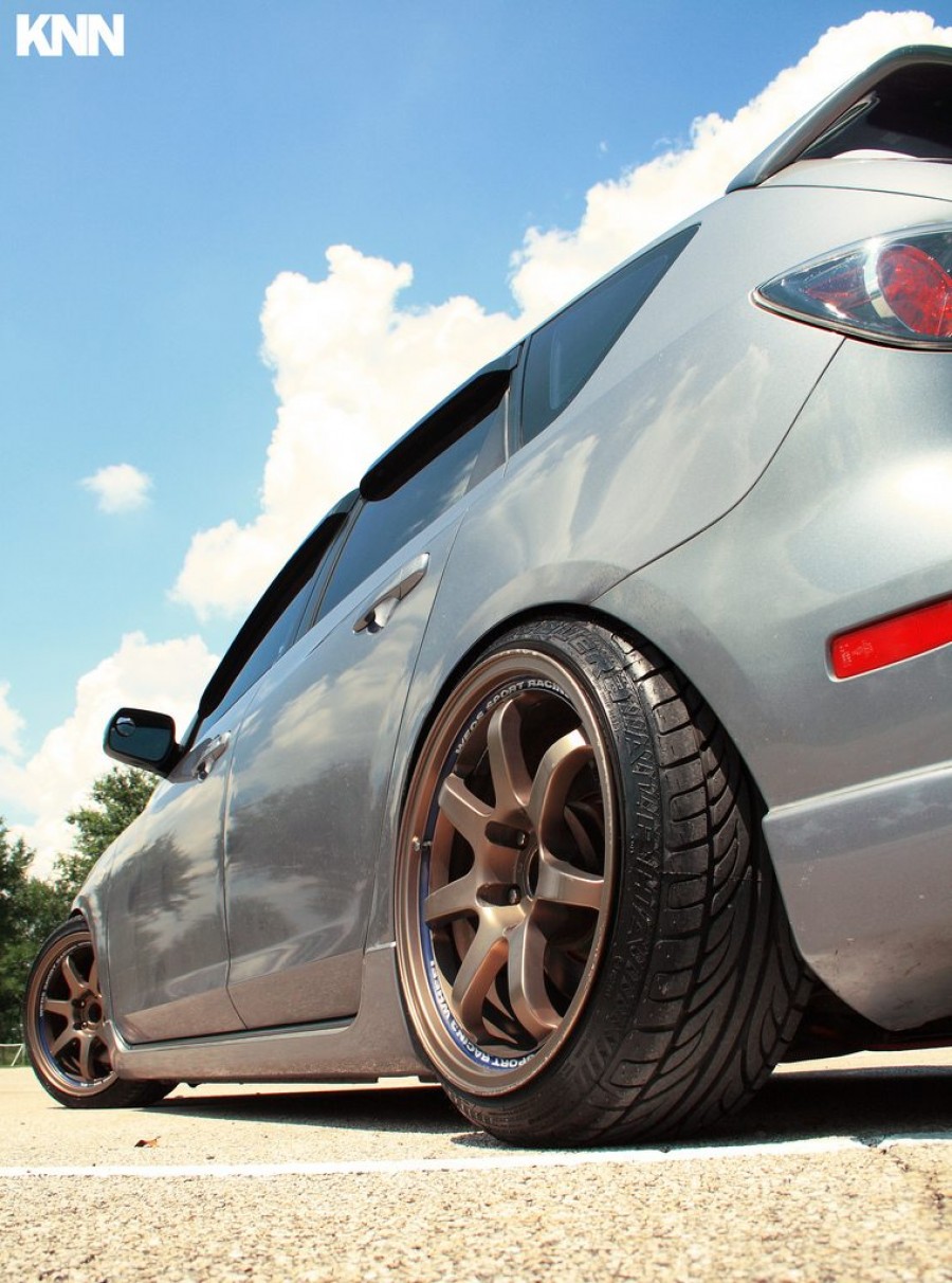 Mazda 3 1. Generation Räder Weds Sport SA90 R17 8J ET25 205/40 9J ET20