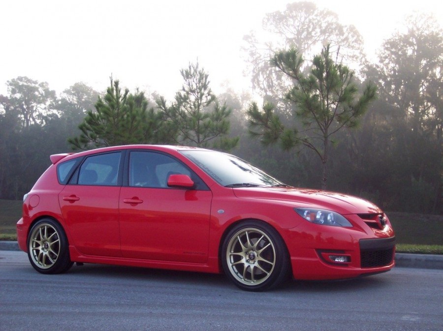 Mazda 3 Räder Rota Torque R18 8J ET35 225/40 Strick's Mazdaspeed3 