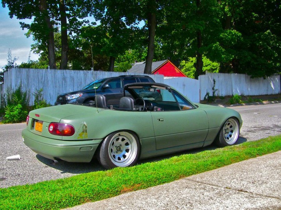 Mazda MX-5 Miata NA Räder Diamond Racing Steelies R16 8J 215/40