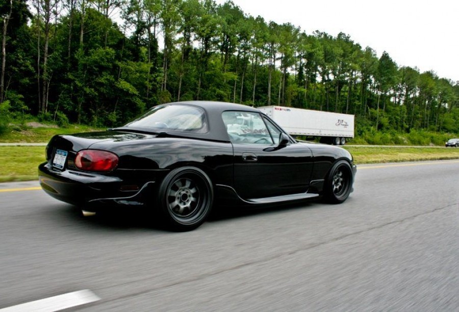 Mazda MX-5 Miata Räder XXR 002 R16 8J 205/40