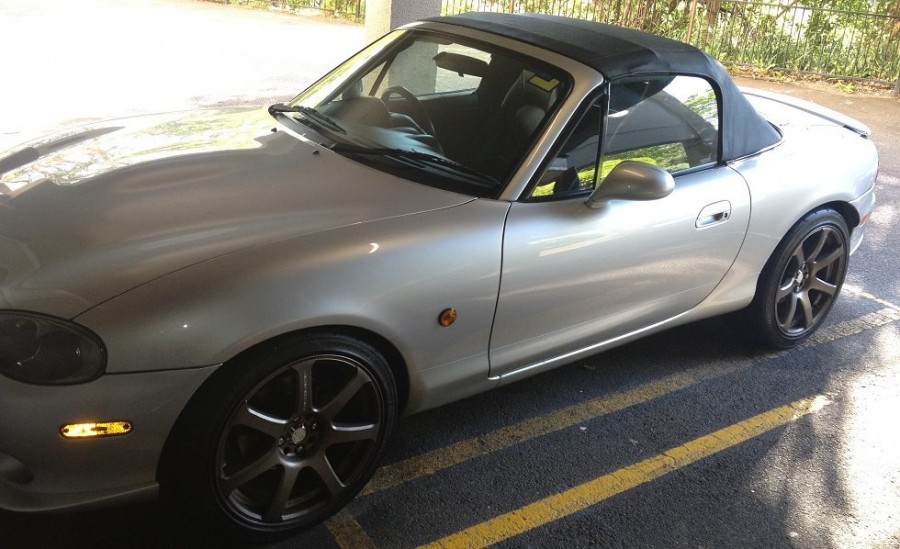 Mazda MX-5 Miata NB Räder Work Emotion XT7 R17 8J ET32 215/40 9J ET38 235/40