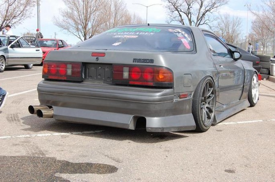 Mazda RX-7 FC Räder OEM Nissan Skyline R33 GTR R17 9J ET30 215/40 Work Emotion CR KAI R18 9.5J ET12 235/40
